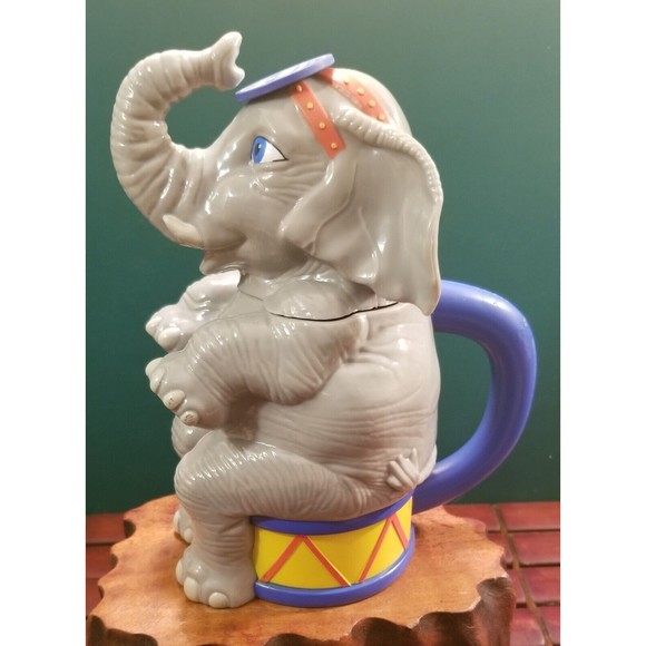 Ringling Brothers Barnum & Bailey Circus Elephant Plastic Mug - Picture 4 of 8